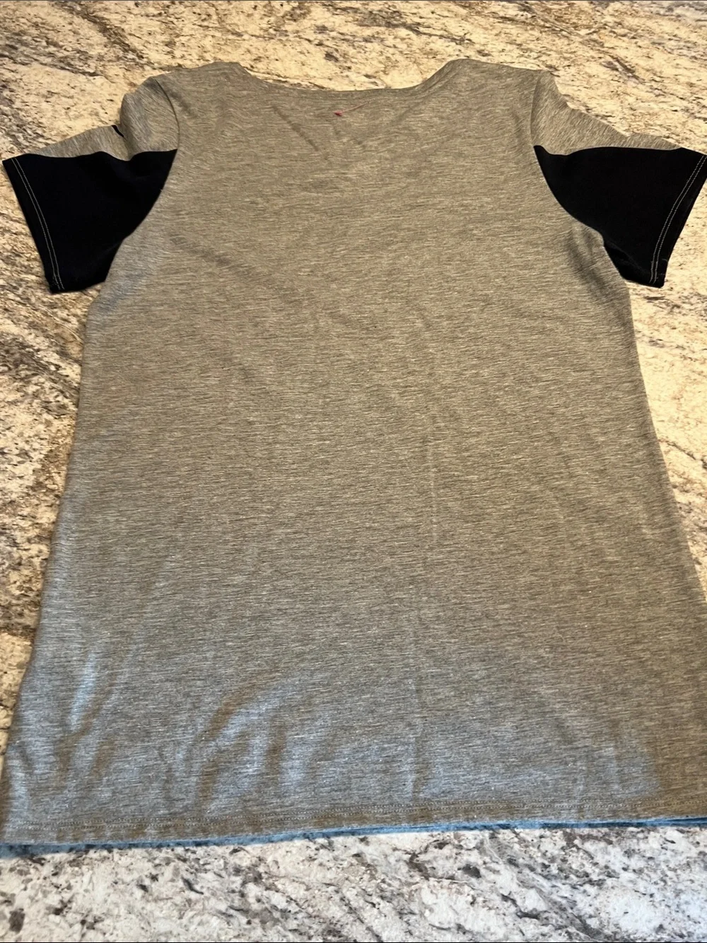 Nike NFL New England Patriots Scoop Neck Womens Graphic Tee GUC